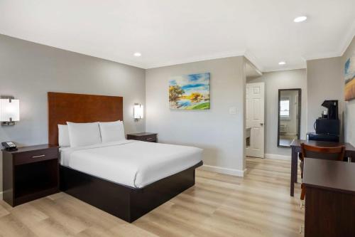 Best Western Inn in Pine