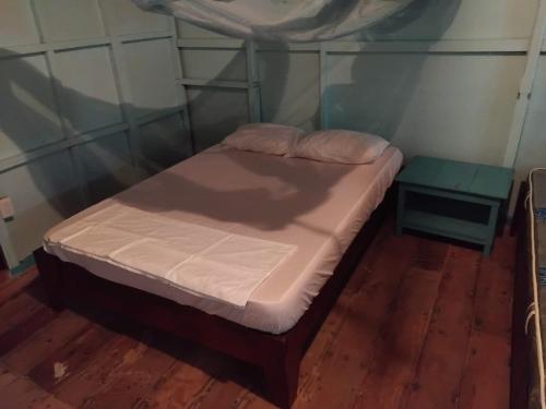 1 double bed