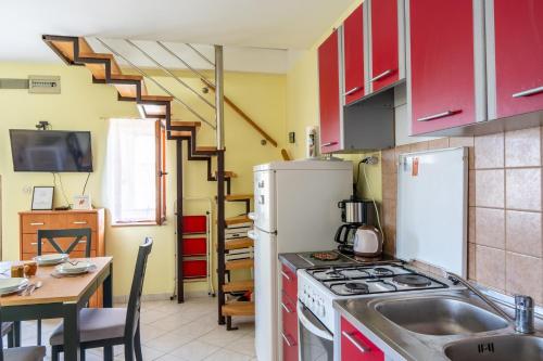 Two-Bedroom Apartment with Balcony image 3