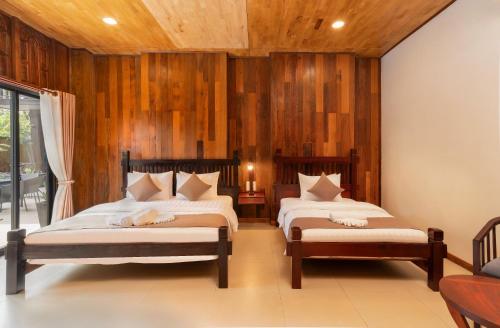 Tiny Home - image 2