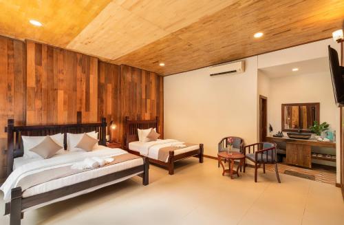 Tiny Home - image 4