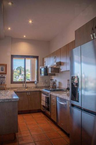 Lovely 3BD 4BA APT Pool Gym Parking in San Miguel de Allende, Mexico