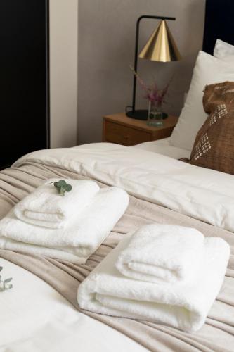 The J - Luxury Apartments By Localz