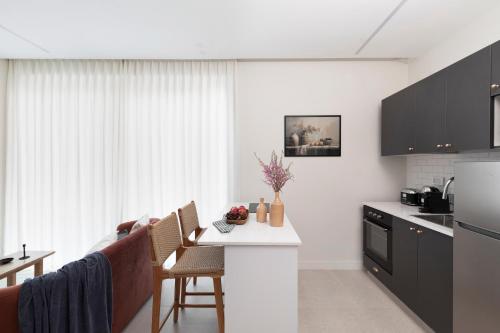 The J - Luxury Apartments By Localz