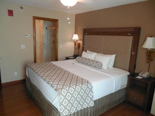 Clayton Plaza Hotel & Extended Stay