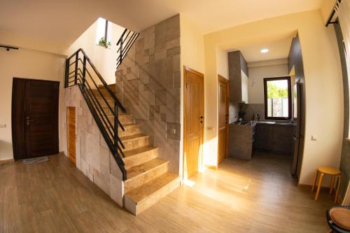 Kitchen, Canyon View Dsegh in Dzoraget