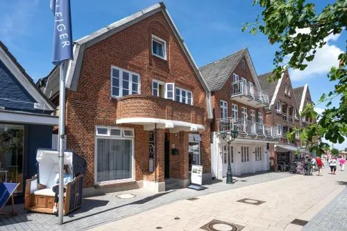 Altes Kapitänshaus - Strandglück in Wyk auf Föhr, Deutschland