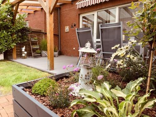 Ferienhuus Achter d - [#76247] - image 2