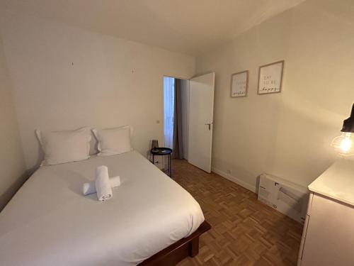 Cosy 1 BDR near Champs-Elysees Opera - image 4