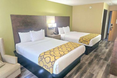Queen Room with Two Queen Beds - Mobility Access/Non-Smoking
