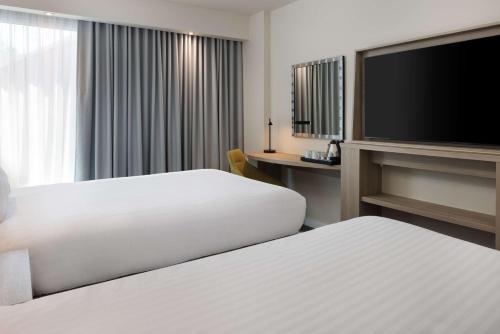 Hampton by Hilton York - image 7