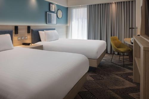 Hampton by Hilton York - image 14