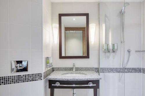 Hampton by Hilton York - image 9