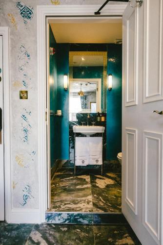 ห้องน้ำ, Baloci near สวนพฤกษศาสตร์เบอร์มิงแฮม