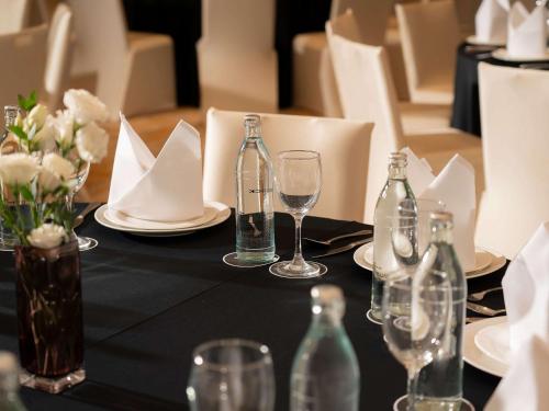 582575905 Mövenpick Myth Hotel Patong Phuket