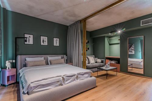 Oniropetra Boutique Hotel