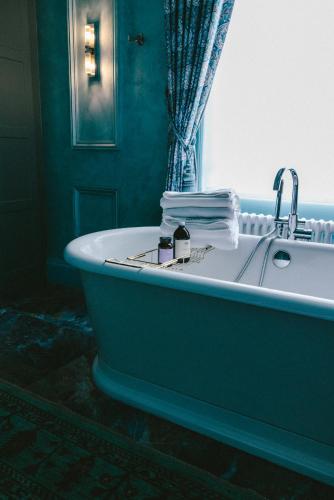 บริการและสิ่งอำนวยความสะดวก, Baloci near สวนพฤกษศาสตร์เบอร์มิงแฮม