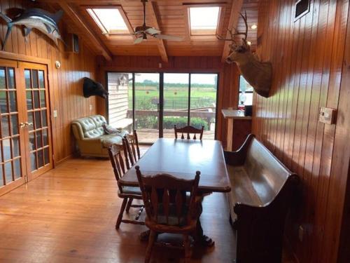 Triangle Ranch in Spring Hill