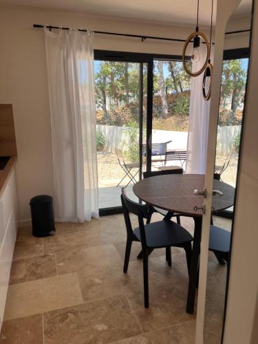Appartement à 10 min du centre ville d'Uzès (Appartement a 10 min du centre ville d'Uzes) in Aigaliers