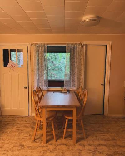 Forest & Lake PEI Cottages in Murray Harbour (PE)