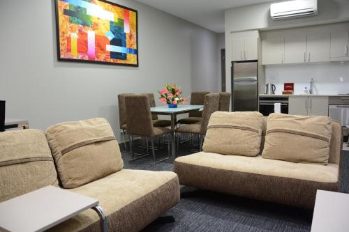 キッチン, ラツン ナディ エアポート アパートメント ホテル (Ratsun Nadi Airport Apartment Hotel) in ナンディー