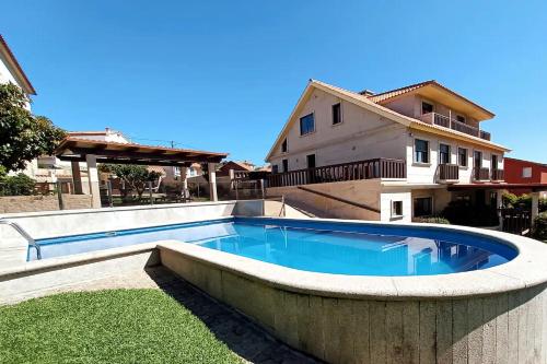  Apartamentos Ababides in Baiona