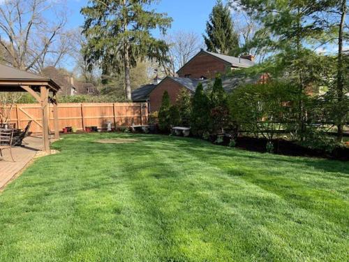 Antique Charm Meets Modern Comfort 3br