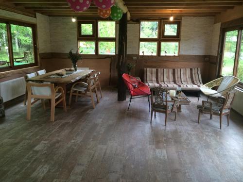 حانة/استراحة, Ecoreserva Quelhue Lodge y Cabanas in Quetroleufu