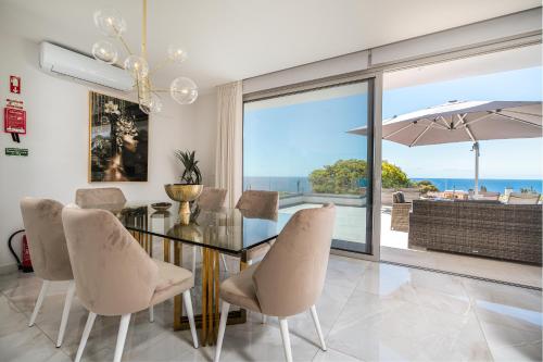 El Dourado House gîte à louer Caniço de Baixo