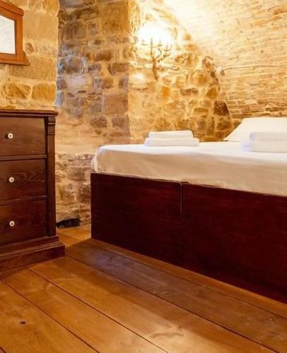 Castello di Cisterna Uno