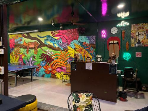Forrest Hostels in Bandra Kurla Complex