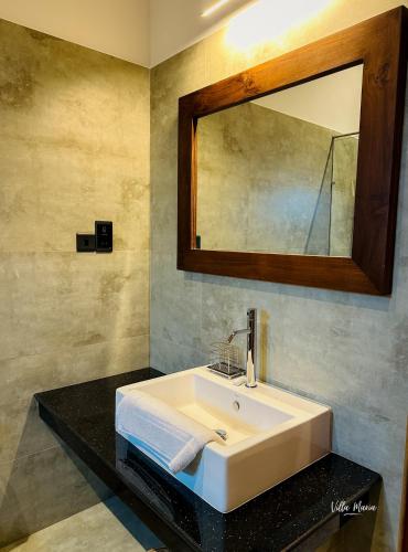 Apartment with Pool View (Free Airport Pickup for Stays over 21 Nights) image 5
