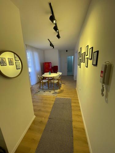 DOOR25, 2-Bedroom Apartment in Central Prishtina, Приштина