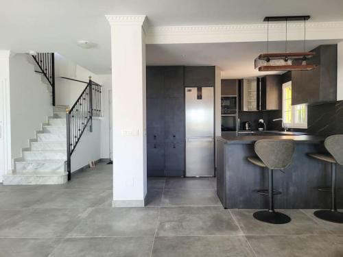 Villa Vencejo - 3 bed villa - fully refurbished in Riviera Del Sol, Mijas, Málaga (Foto 10)