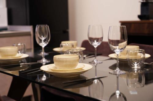 One-Bedroom Apartment image 10