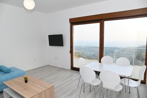 Skats, Villa Panorama - Private heated pool and jacuzzi with ocean view in Ivanica