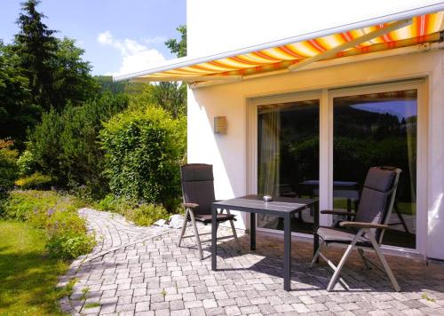 STUDIO 'Villa Edelweiss' de Luxe inkl Wellness-Spa und MeineCardPlus in Stryck