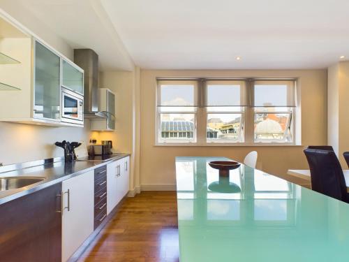 Be London - Covent Garden Apartments - image 2