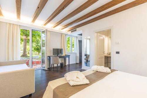 . Raphael Hotel Arbatax