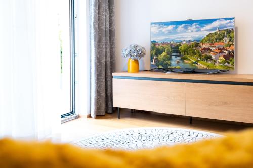 Masarykova Residence - Modern 1-Bedroom in City Center & Free Parking, Lublaň (fotografie 7)