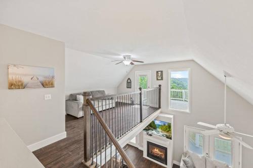 Breathtaking Lake Views 6 mi from Sunset Marina! in 利文斯頓 (TN)