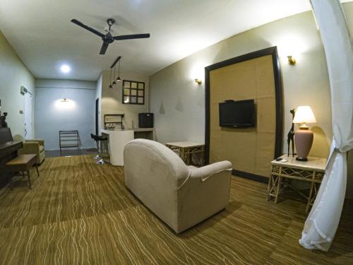 Najmi Inn Hotel in Merang