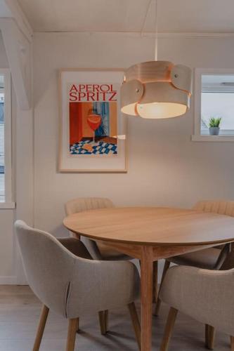 Apartment in Tromsø City Centre - Tap to explore photos