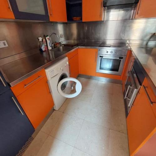 Esplanada flat with free beach