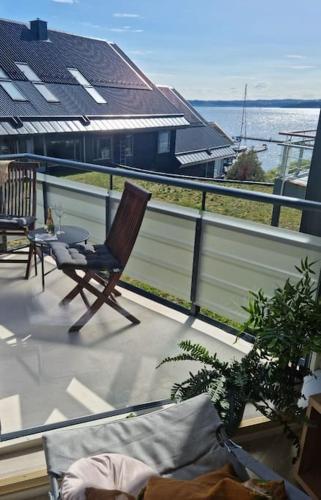 Erkély/terasz, Ny Suite ved fjorden in Holmsbu