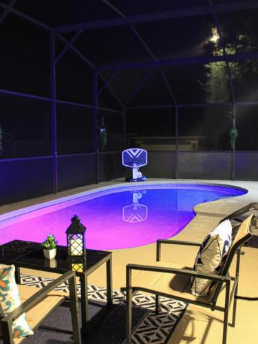 Golf Country Pool Home In Southern Dunes in Haines City, USA