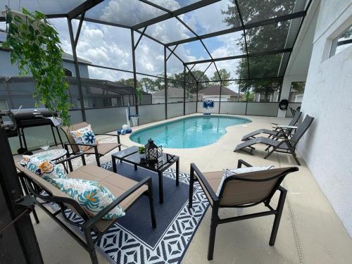 Golf Country Pool Home In Southern Dunes in Haines City, USA