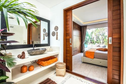 Deluxe Villa image 7