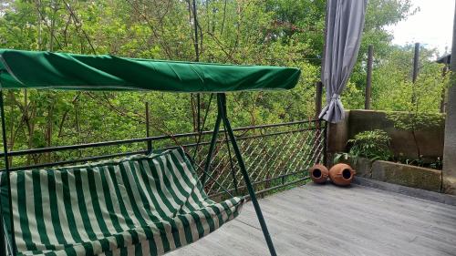 Балкон, Baleni in Сісіан