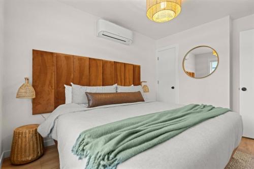 Modern Guest House Near Downtown! - image 6